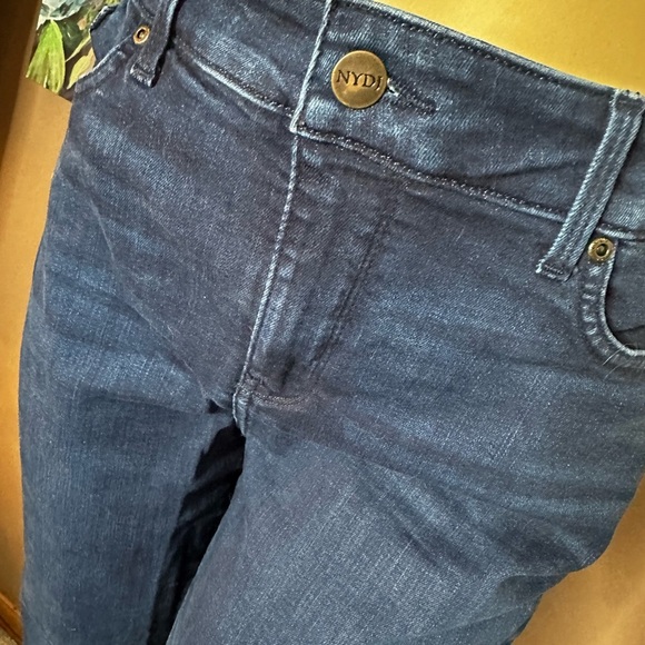 Not Your Daughters Jeans Marilyn Straight Leg - Picture 2 of 7